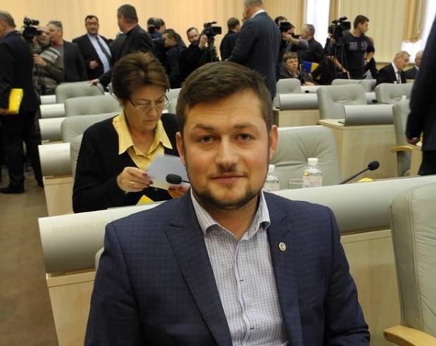 Виборці дякують депутату  Дніпропетровської обласної ради від ВО «Батьківщина» Дмитру Зубрію