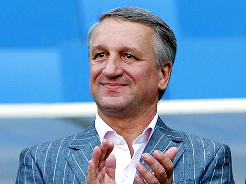 Мэр Днепропетровска Иван Куличенко легализовал бандформирование титушек