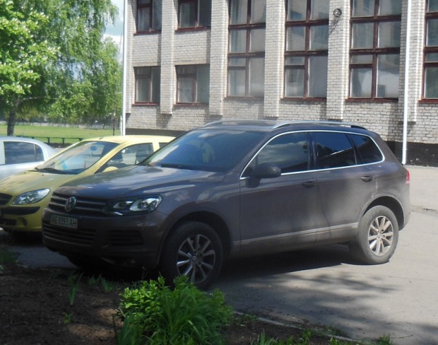 Как прокурор на внедорожнике пенсионерку судил