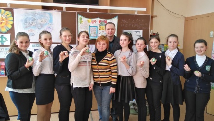 «Батьківщинівець» підтримав    юних писанкарів