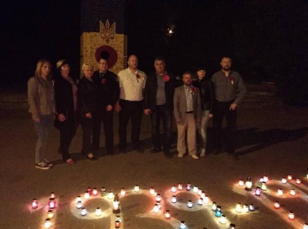 Депутат Дніпропетровської облради від ВО «Батьківщина» Гілал Ісаєв взяв участь у патріотичній акції у центрі  П’ятихаток