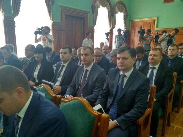 Чем дальше в Днепр, тем толще прокуроры:  прощальная гастроль Луценко и неприкасаемые прокуратуры Днепропетровской обл.