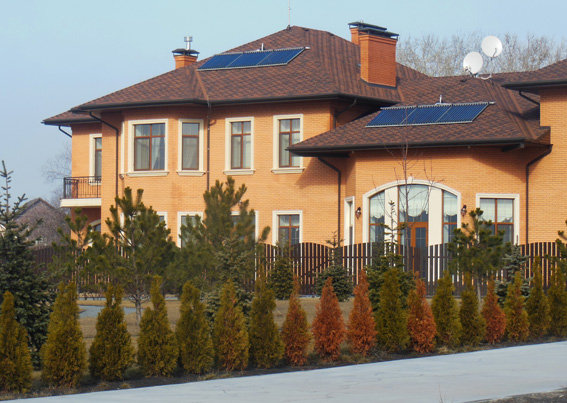 За высоким забором. Яцуба и Морозенко въехали в феод