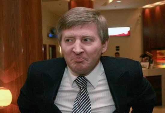 Компания Ахметова «накрутила» потребителям лишние 44 миллиона за свет