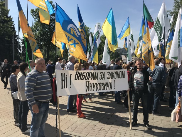 Дніпропетровщина підтримала акцію “Ні виборам за законом Януковича!”