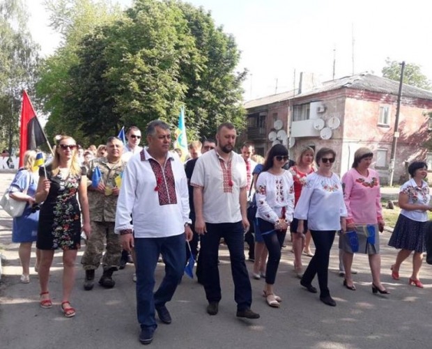У П’ятихатках святкували День вишиванки
