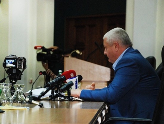 Днепропетровских правоохранителей «пожурили» и «обелили» от титушек