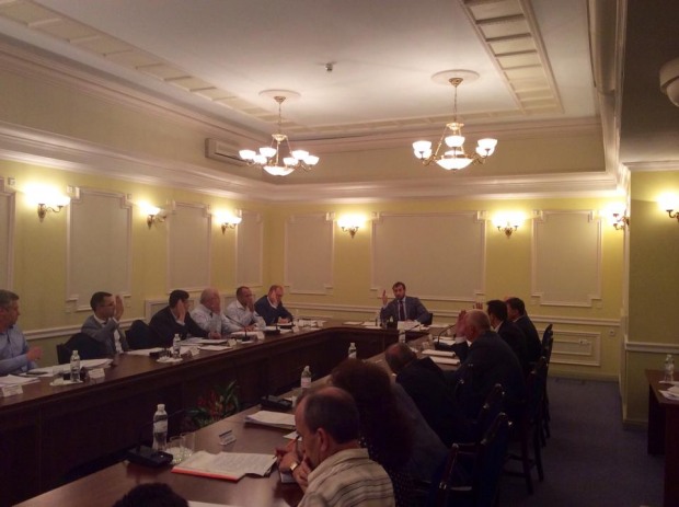 Финансовый Комитет рекомендует Раде принять в первом чтении законопроекты