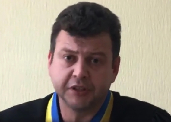 Тупо, дебильно, нагло и противозаконно