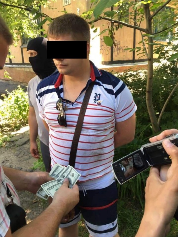 Порнобизнес на Днепропетровщине вывел на «крышу» в военной контрразведке СБУ