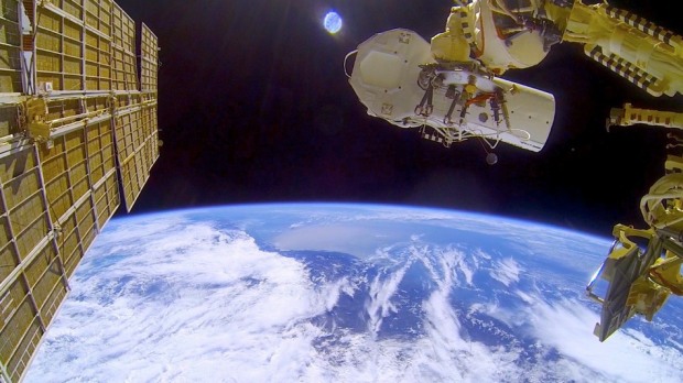 Видео дня: Землю сняли с МКС в 4К