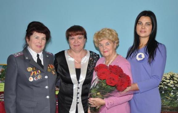 Олена Плахотнік привітала Дніпровську районну організацію ветеранів м. Кам’янське з 30-річним ювілеєм