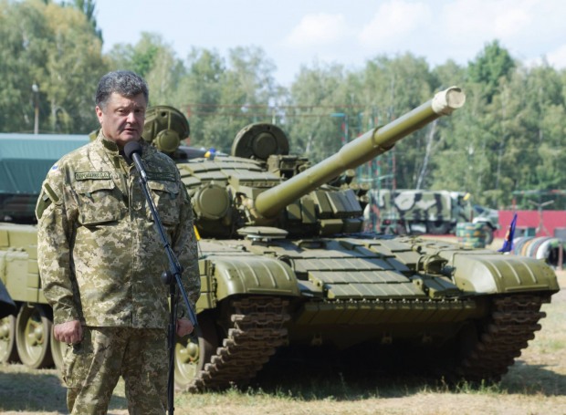 Украина: пир во время войны продолжается!