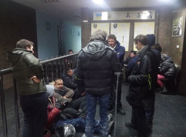 В Киеве на рынке нейтрализовали днепровских титушек