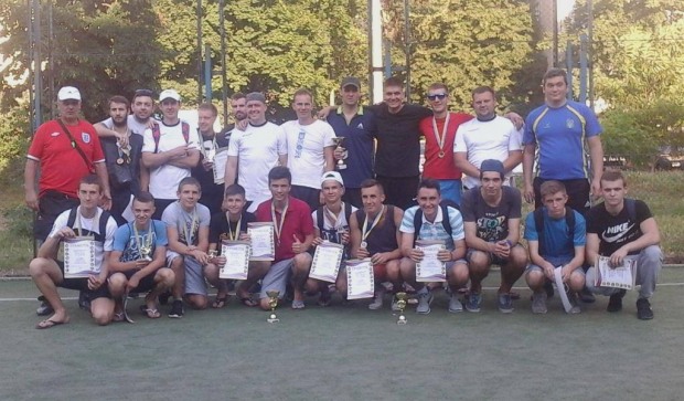 В Соборном районе города ко Дню молодежи провели турнир по мини-футболу! (ФОТО)