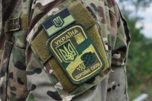 В 10 областях Украины введено военное положение