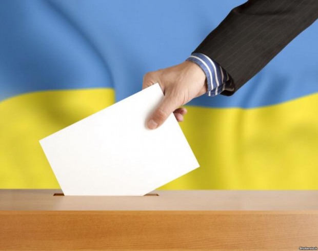 До Широкого масово з’їхалися депутати від Блоку Петра Порошенка та Опоблоку