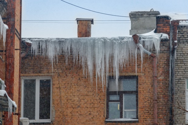На текущей неделе в Днепре ожидают максимальное падение сосулек