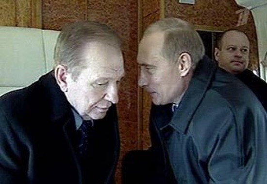 Российский самолёт над Черным морем в 2001 году сбила Россия, а Кучма прикрыл Путина