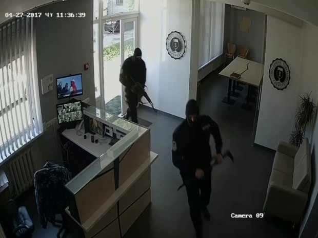 «Новый ОБЭП» приглашает под старую «крышу»