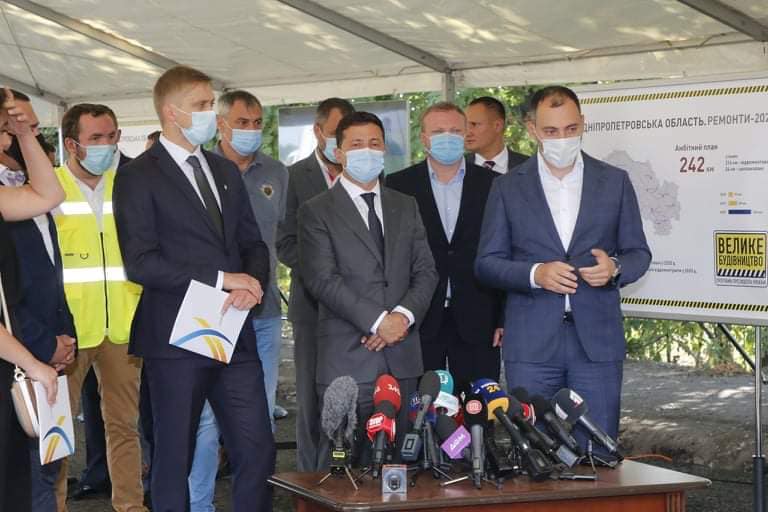 Президент України перебуває у Дніпропетровській області з робочим візитом