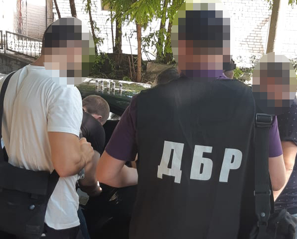 У Соборному районі Дніпра поліцейський увів «абонплату» для реалізатора металобрухту