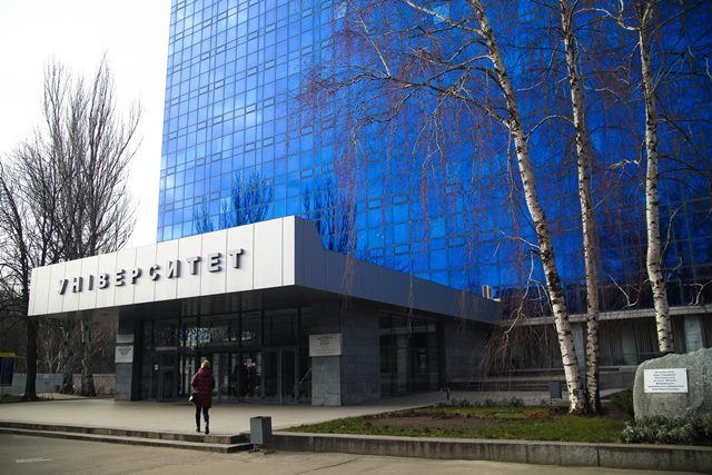 Активісти вимагають відкрити кримінальне провадження проти декана Дніпровського національного університету