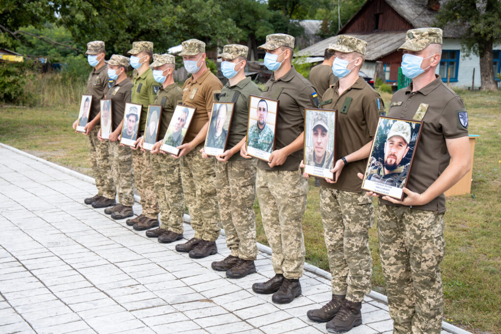 У Дніпрі нагородили кращих військовослужбовців бригади «Холодний Яр»
