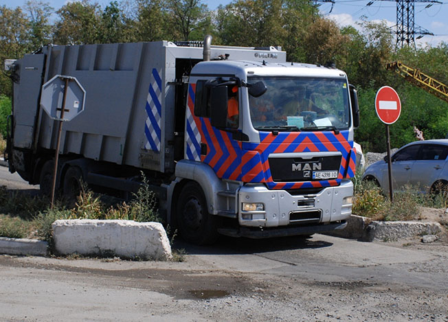 На будівництві полігону «Правобережний» обсяги робіт завищували на мільйони