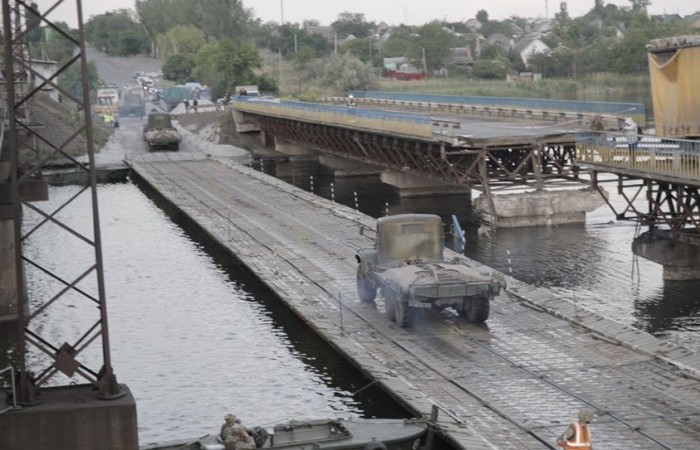 Рух понтонним мостом у Нікопольському районі призупинили