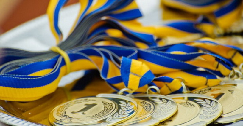 Сумоїсти Дніпропетровщини здобули 44 медалі на чемпіонаті України