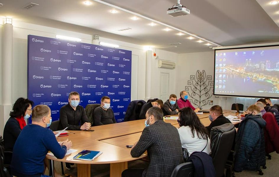 У Дніпрі визначили переможців на обслуговування 22-х міських автобусних маршрутів