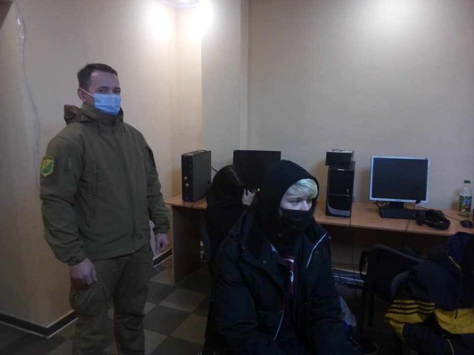 “Муніципальна варта” Павлограда виявила шахрайський колл-центр