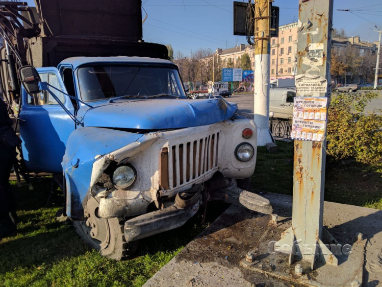 В Кам’янському сміттєвоз збив дитину