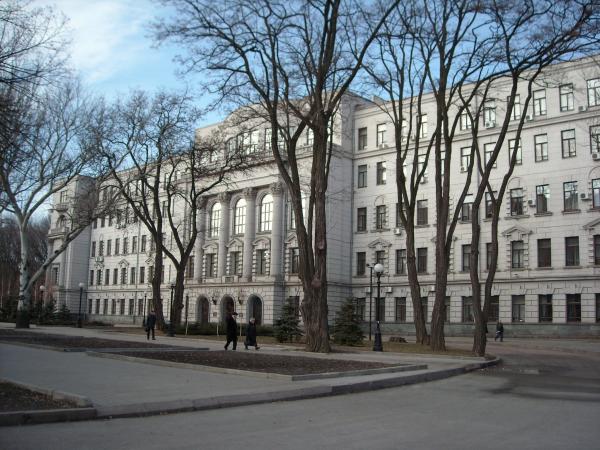 Які партії проходять у Дніпропетровську облраду