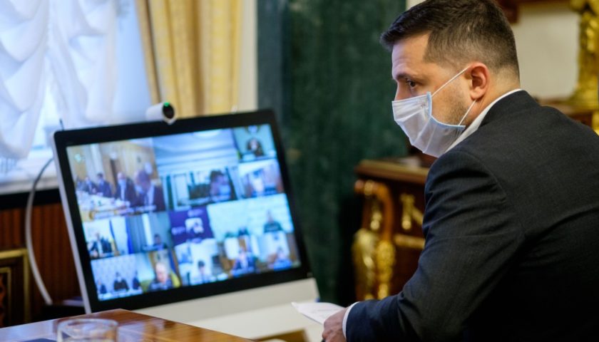 Президент України та голова Венеціанської комісії обговорили шляхи пошуку рішення для розв’язання кризи КСУ