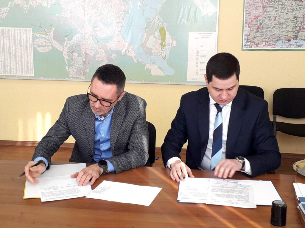 Апостолівській громаді передали землю з державної власності