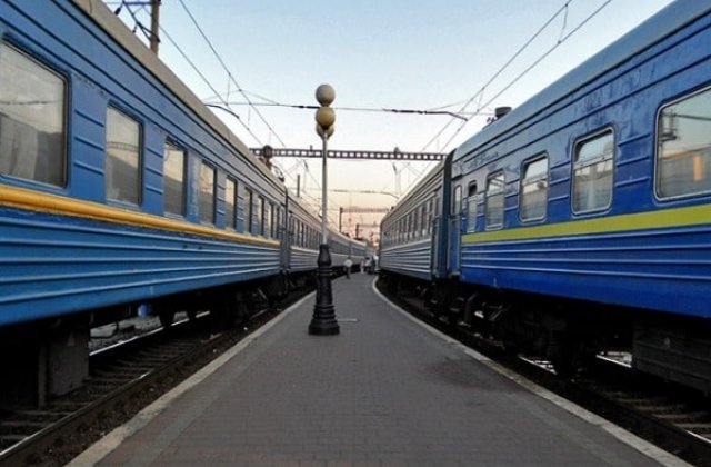 Через Дніпро курсуватиме новий потяг