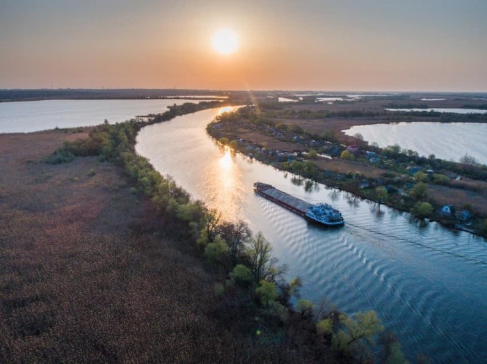 Президент підписав закон «Про внутрішній водний транспорт»
