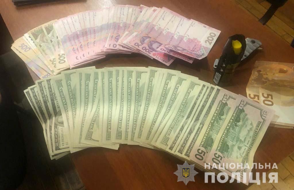 На Дніпропетровщині затримали членів злочинного угрупування, причетних до серії розбійних нападів