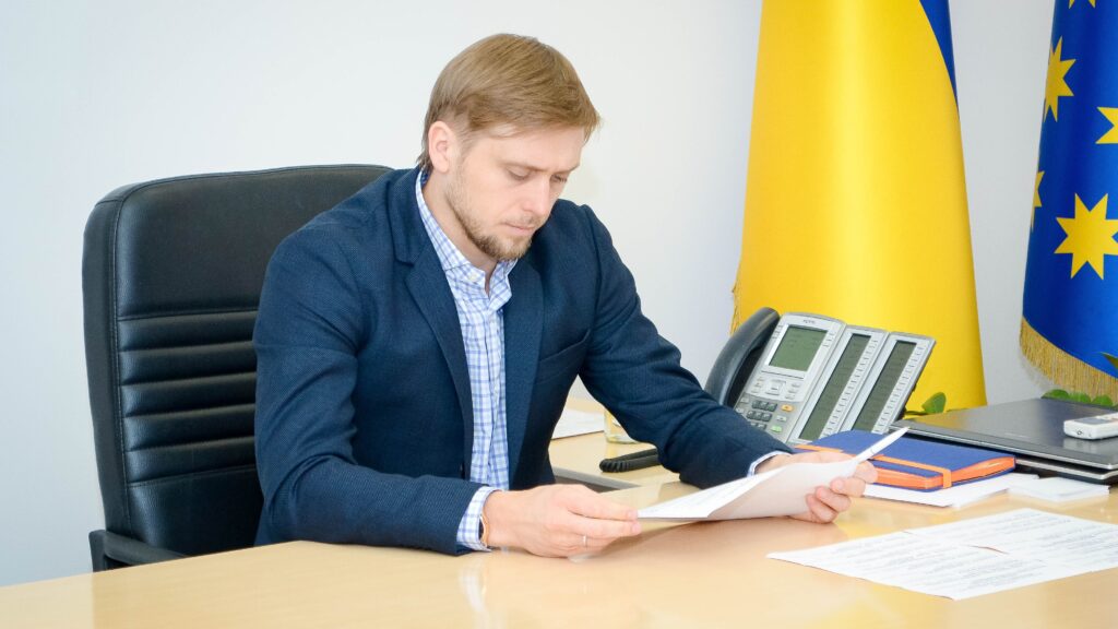 Голова ОДА Дніпропетровщини не визнає свою відставку
