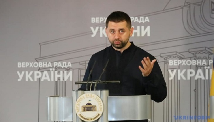 Арахамія не виключає, що Рада вже сьогодні розгляне законопроєкт про брехню в деклараціях