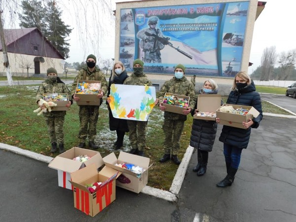 До свята Миколая десантники отримали подарунки від дітей Дніпропетровщини