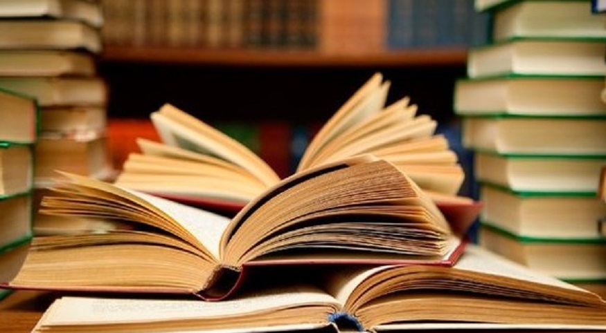 Учителів змусять власноруч виправляти у підручниках інформацію про те, що сода лікує рак