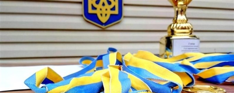 Стимул йти до нових перемог: провідні спортсмени Дніпропетровщини отримали щорічну стипендію