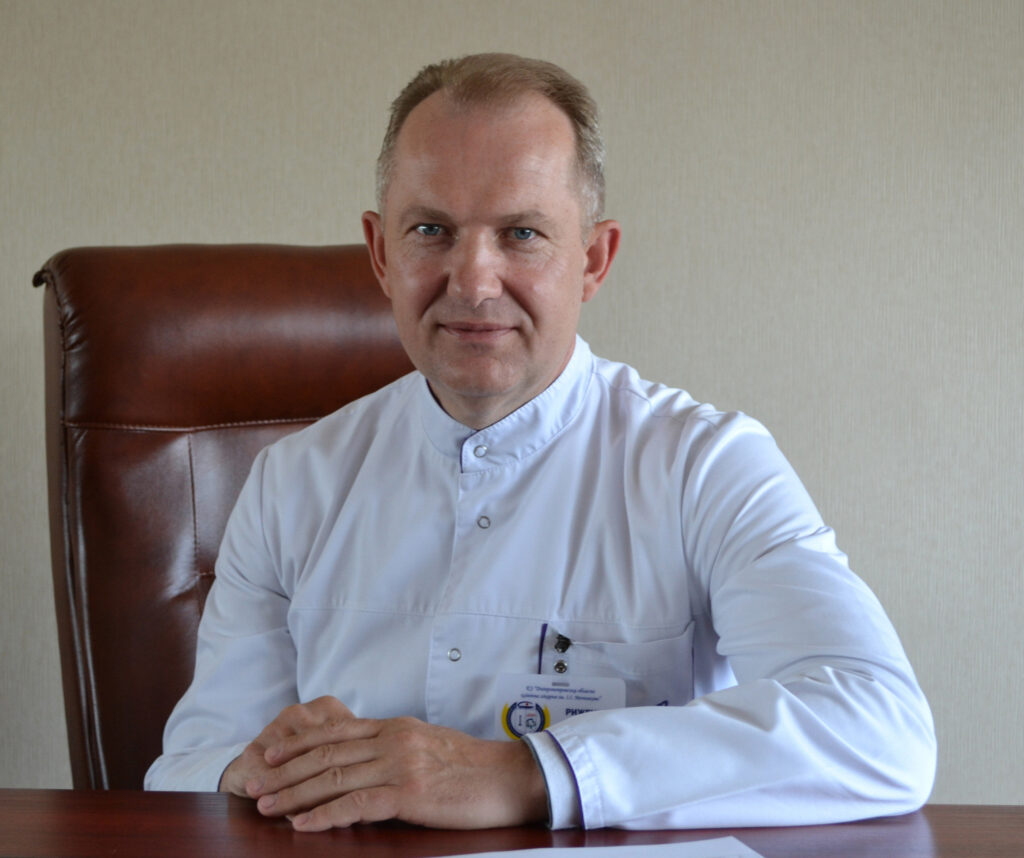 Від COVID-19 вмирає кожен 45-й, – головлікар лікарні Дніпра