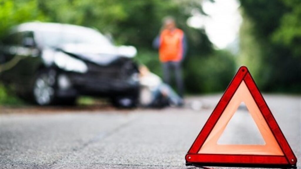 В Дніпрі поліція розшукує свідків смертельного ДТП на Донецькому шосе