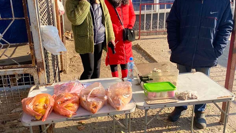 Боротьба зі стихійною торгівлею: “Муніципальна варта” провела рейди у Дніпрі
