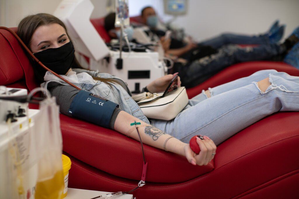 У Дніпрі збирають плазму на ліки для вагітних та новонароджених