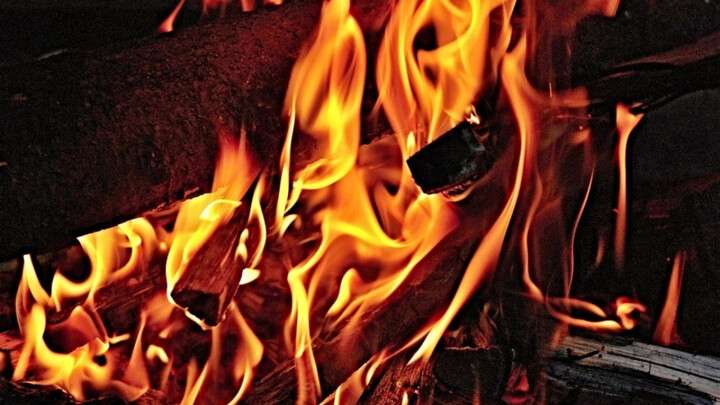 У Дніпрі чоловік намагався спалити свою бабусю